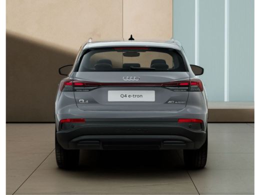 Audi Q4 e-tron 40 Edition 63 kWh 205pk | MMI Navigatie plus | Stoelverwarming | 19" LM velgen ActivLease financial lease