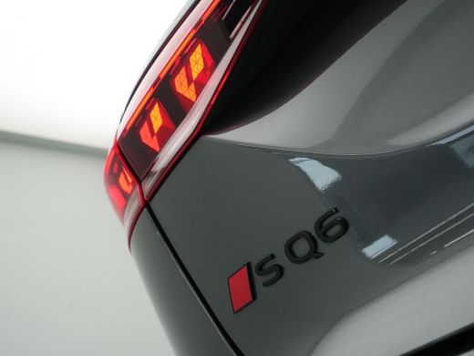 Audi SQ6 SQ6 100 kWh Sportstoelen plus, B&O, Luchtvering, Panoramadak 31 ActivLease financial lease