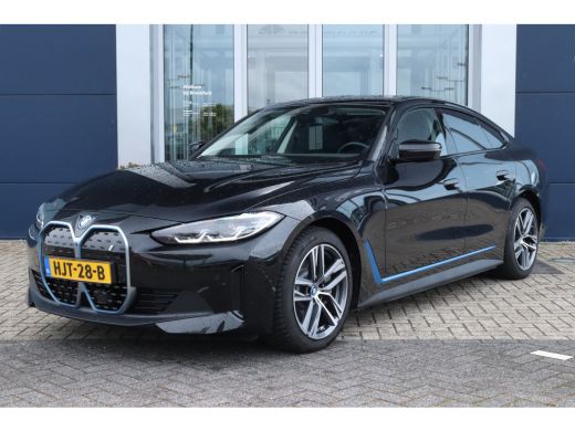 BMW i4 eDrive40 84 kWh | Adaptieve Cruise | 360' Camera | Stoel+Stuurverwarming | Elektr. klep | Navi | ... BMW i4 eDrive40 84 kWh | Adaptieve Cruise | 360' Camera | Stoel+Stuurverwarming | Elektr. klep | Navi | ...