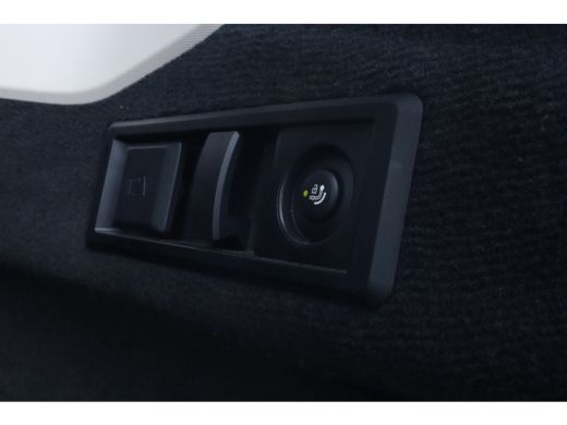 BMW i4 eDrive40 84 kWh | Adaptieve Cruise | 360' Camera | Stoel+Stuurverwarming | Elektr. klep | Navi | ... ActivLease financial lease