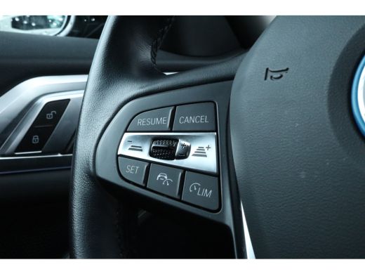 BMW i4 eDrive40 84 kWh | Adaptieve Cruise | 360' Camera | Stoel+Stuurverwarming | Elektr. klep | Navi | ... ActivLease financial lease