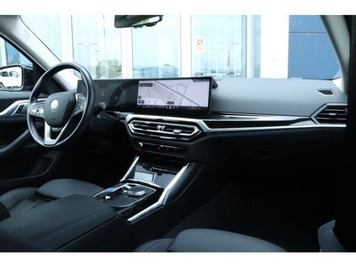 BMW i4 eDrive40 84 kWh | Adaptieve Cruise | 360' Camera | Stoel+Stuurverwarming | Elektr. klep | Navi | ... ActivLease financial lease