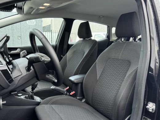 Ford Fiesta 1.0 EcoBoost Mild Hybrid Titanium 139 PK | Winterpakket | Apple Carplay/Android Auto | All season... ActivLease financial lease