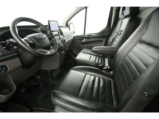 Ford Transit Custom 300 2.0 TDCI L1H1 Trail Airco Camera Cruise Carplay Navi PDC 3 Persoons LED 20''LMV Trekhaak ActivLease financial lease