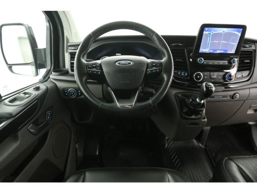Ford Transit Custom 300 2.0 TDCI L1H1 Trail Airco Camera Cruise Carplay Navi PDC 3 Persoons LED 20''LMV Trekhaak ActivLease financial lease