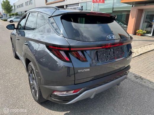 Hyundai Tucson 1.6 T MHEV BlackLine 4WD Automaat , Trekhaak 1.650kg Trekgewicht , Panorama Dak , Stoel & Stuur v... ActivLease financial lease
