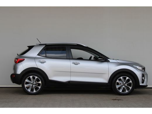 Kia Stonic 1.0 T-GDi DynamicLine | DAB ontvanger | Electronic climate controle | Extra getint glas ActivLease financial lease