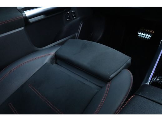 Mercedes B-Klasse 250 e AMG Line | Cruise Control | Stoelverwarming | Camera | Elektr. klep | Memory | Navi | Keyle... ActivLease financial lease