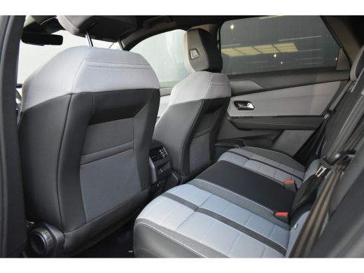 Opel Grandland GS 145pk MHEV Automaat | REGISTRATIEKORTING! | 3D vizor | Achteruitrijcamera | Actief noodremsyst... ActivLease financial lease