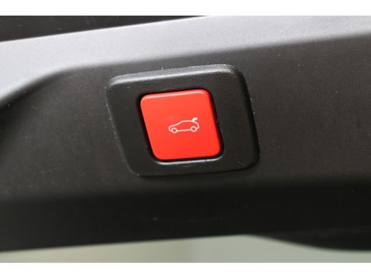 Peugeot 3008 1.2 Hybrid 136 GT | Navi | Keyless | Camera | Stoel en stuur verw. | AD. Cruise control | PDC V+ ... ActivLease financial lease
