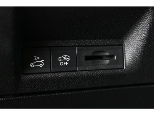Peugeot 3008 1.2 Hybrid 136 GT | Navi | Keyless | Camera | Stoel en stuur verw. | AD. Cruise control | PDC V+ ... ActivLease financial lease
