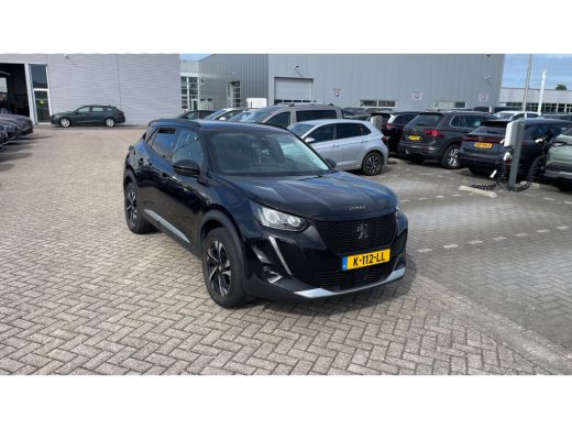 Peugeot e-2008 EV Allure Pack 50 kWh | ORIGINEEL NL! | 360 CAMERA | CLIMATE CONTROL | CRUISE CONTROL | APPLE CAR... ActivLease financial lease