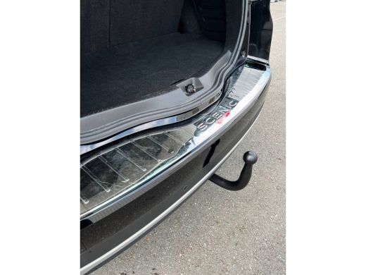 Renault Grand Scénic 1.3 TCe 140pk Bose/7-pers./Automaat/Trekhaak/Camera/Cruise/20" ActivLease financial lease