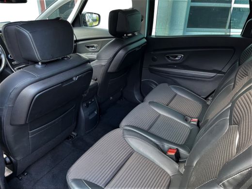 Renault Grand Scénic 1.3 TCe 140pk Bose/7-pers./Automaat/Trekhaak/Camera/Cruise/20" ActivLease financial lease