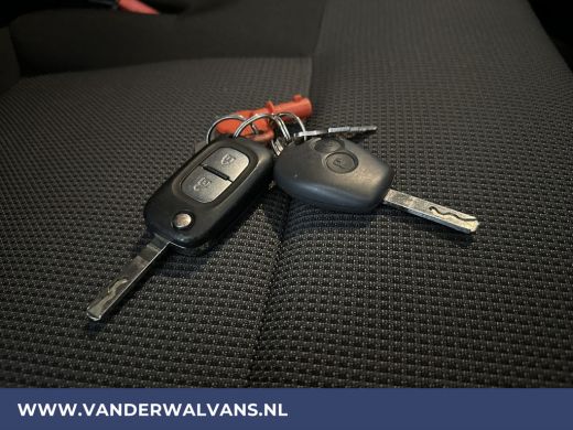 Renault Master 2.3dCi 146pk Bakwagen 233cm Hoog Laadklep Zijdeur Euro6 Airco | Lat om Lat | 913kg laadvermogen |... ActivLease financial lease