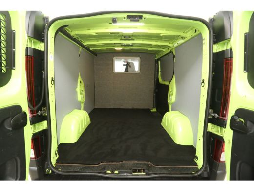 Renault Trafic 1.6 dCi T29 L1H1 Airco Cruise Trekhaak Navi 3 Persoons Parkeersensoren Elektrpakket ActivLease financial lease