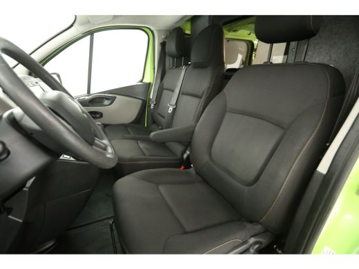 Renault Trafic 1.6 dCi T29 L1H1 Airco Cruise Trekhaak Navi 3 Persoons Parkeersensoren Elektrpakket ActivLease financial lease