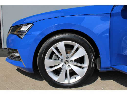 Skoda Superb Combi 1.4 TSI iV Business Edition | Apple Carplay/Android Auto|telefoonintegratie premium | Navig... ActivLease financial lease