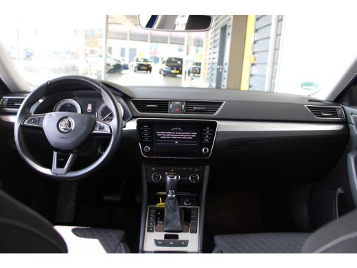 Skoda Superb Combi 1.4 TSI iV Business Edition | Apple Carplay/Android Auto|telefoonintegratie premium | Navig... ActivLease financial lease