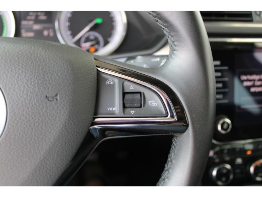 Skoda Superb Combi 1.4 TSI iV Business Edition | Apple Carplay/Android Auto|telefoonintegratie premium | Navig... ActivLease financial lease
