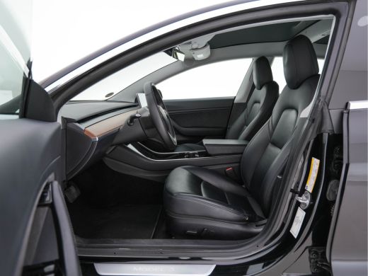 Tesla Model 3 Long Range AWD 75 kWh [ 3-Fase ] (INCL-BTW) Aut. *PANO | AUTO-PILOT | LUXURY-LEATHER | KEYLESS | ... ActivLease financial lease