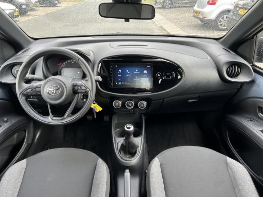 Toyota Aygo 1.0 VVT-i MT Play ActivLease financial lease