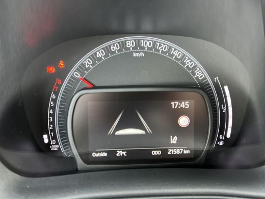 Toyota Aygo 1.0 VVT-i MT Play ActivLease financial lease