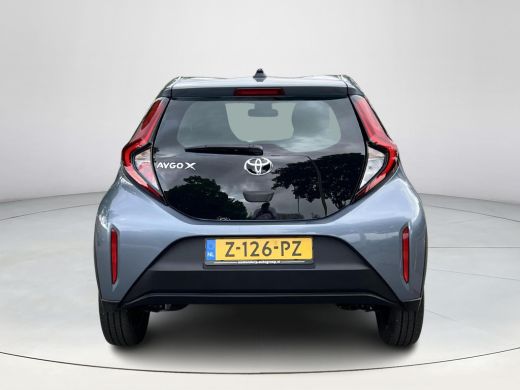 Toyota Aygo 1.0 VVT-i MT Play ActivLease financial lease