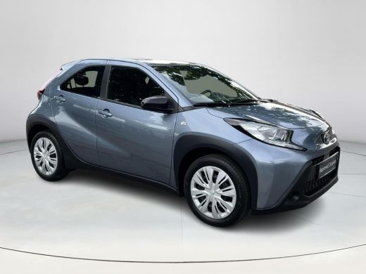 Toyota Aygo 1.0 VVT-i MT Play ActivLease financial lease