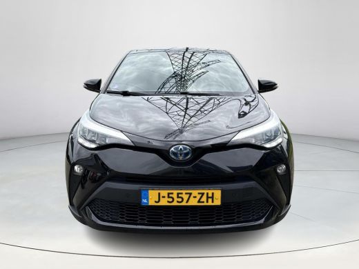 Toyota C-HR 1.8 Hybrid First Edition **NAVIGATIE/ DODEHOEK DETECTIE/ STOELVERWARMING/ GARANTIE** ActivLease financial lease