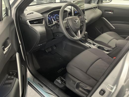 Toyota Corolla Cross Hybrid 140 Style Premium Pack ActivLease financial lease