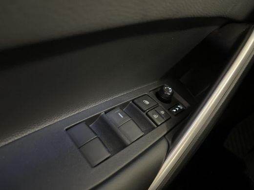 Toyota Corolla Cross Hybrid 140 Style Premium Pack ActivLease financial lease