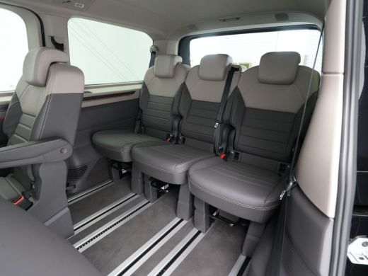 Volkswagen Multivan 1.4 eHybrid 218pk L2H1 Style Leder Standkachel El. Schuifdeuren Side Assist Camera Carplay ActivLease financial lease