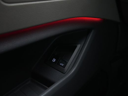 Volkswagen Multivan 1.4 eHybrid 218pk L2H1 Style Leder Standkachel El. Schuifdeuren Side Assist Camera Carplay ActivLease financial lease