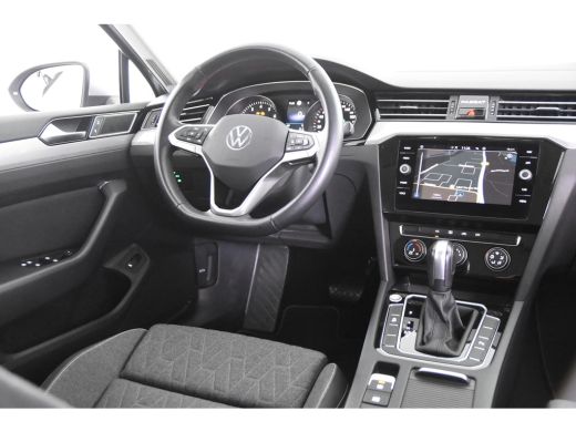 Volkswagen Passat Variant 1.5 TSI DSG *1ste eigenaar*Navigatie*Park assist* ActivLease financial lease