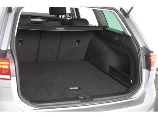 Volkswagen Passat Variant 1.5 TSI DSG *1ste eigenaar*Navigatie*Park assist* ActivLease financial lease