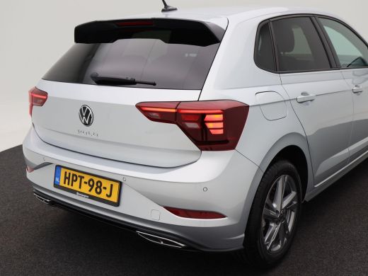 Volkswagen Polo 1.0 TSi 110 Pk Automaat R-Line Business | LED | 16 Inch | Privacy Glass | Parkeersensoren V+A | C... ActivLease financial lease