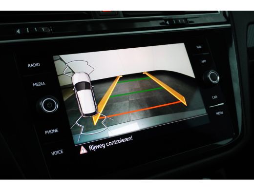 Volkswagen Tiguan Allspace 2.0 TSI 7-Persoons R-Line | Black Pack | Trekhaak Wegklapbaar | ActivLease financial lease
