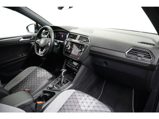 Volkswagen Tiguan Allspace 2.0 TSI 7-Persoons R-Line | Black Pack | Trekhaak Wegklapbaar | ActivLease financial lease