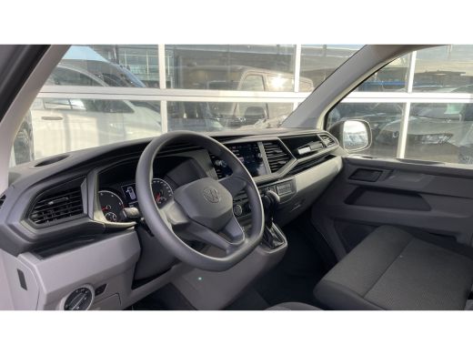 Volkswagen Transporter 2.0 TDI L2H1 28 . ActivLease financial lease