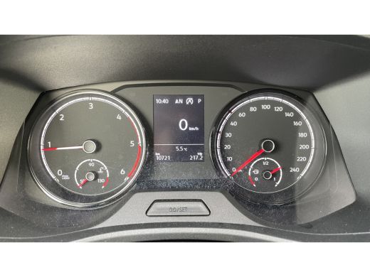 Volkswagen Transporter 2.0 TDI L2H1 28 . ActivLease financial lease