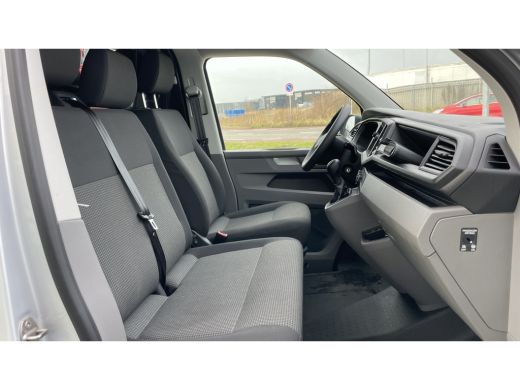 Volkswagen Transporter 2.0 TDI L2H1 28 . ActivLease financial lease