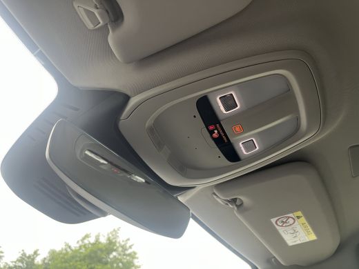 Volvo  V60 2.0 B3 Essential Edition | Achterbank verwarmd | Apple Carplay/Android Auto|telefoonintegratie pr... ActivLease financial lease