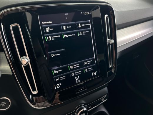 Volvo  XC40 1.5 T4 Recharge Inscription Expression NL AUTO | CAMERA | TREKHAAK | LEDER | PANO | 6x voorraad ActivLease financial lease