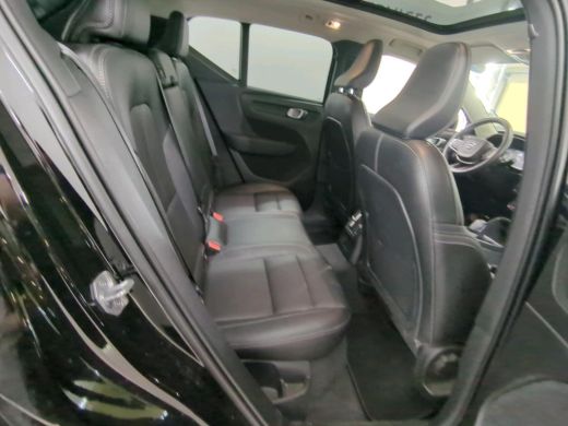 Volvo  XC40 1.5 T4 Recharge Inscription Expression NL AUTO | CAMERA | TREKHAAK | LEDER | PANO | ActivLease financial lease