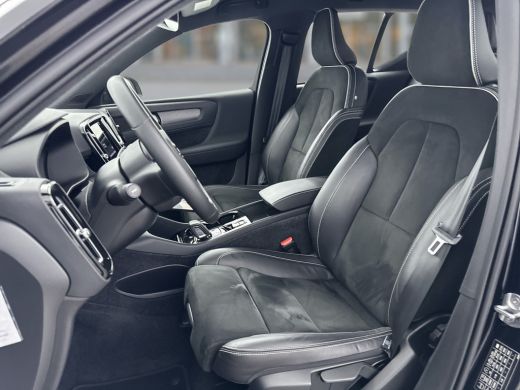 Volvo  XC40 T4 Recharge R-Design | Leder/Nubuck | Adaptieve cruise | BLIS | Parkeercamera | Stoel/stuurverwar... ActivLease financial lease