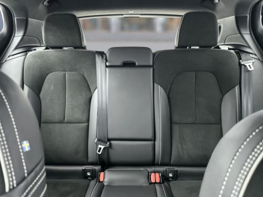 Volvo  XC40 T4 Recharge R-Design | Leder/Nubuck | Adaptieve cruise | BLIS | Parkeercamera | Stoel/stuurverwar... ActivLease financial lease
