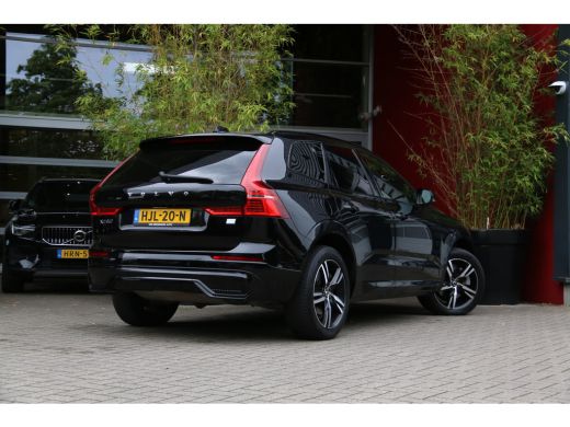 Volvo  XC60 2.0 T6 Plug-in hybrid AWD R-Design | Long Range! | Panoramadak | Memory seat | Keyless | Camera ActivLease financial lease