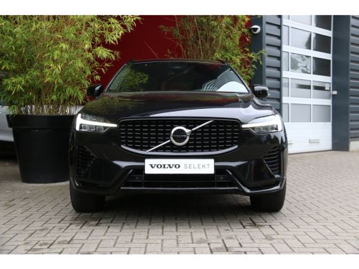 Volvo  XC60 2.0 T6 Plug-in hybrid AWD R-Design | Long Range! | Panoramadak | Memory seat | Keyless | Camera ActivLease financial lease