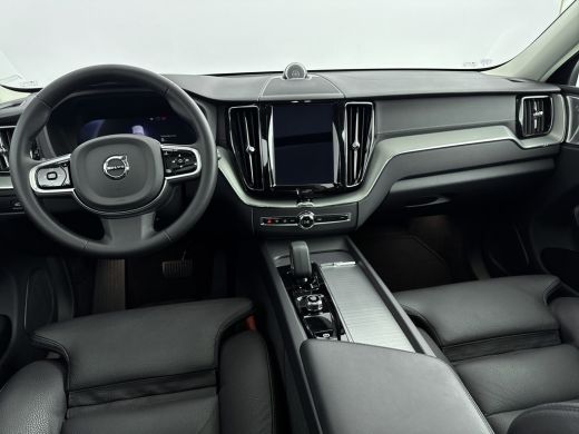 Volvo  XC60 2.0 T6 Plug-in hybrid AWD Ultimate Dark | Bowers & Wilkins Audio | Luchtvering | HUD| BLIS | Trek... ActivLease financial lease